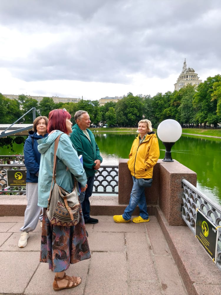 Моск ва, Россия 9